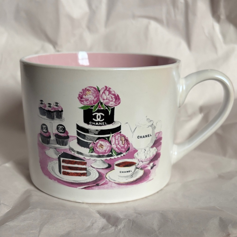 CHANEL sweets and tea Illustrated Mug